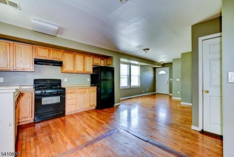 27 Newell Avenue New Brunswick NJ 08901
