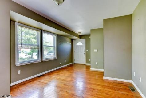 27 Newell Avenue New Brunswick NJ 08901