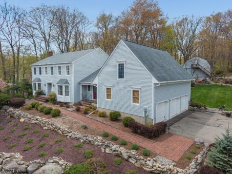 44 Big Spring Road Tewksbury NJ 07830