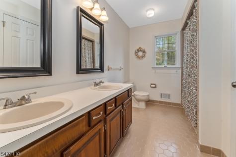 44 Big Spring Road Tewksbury NJ 07830
