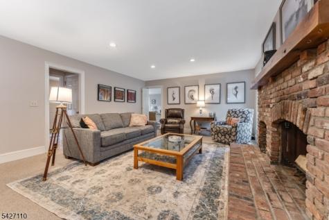 44 Big Spring Road Tewksbury NJ 07830