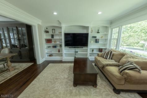 27 Burlington Road Berkeley Heights NJ 07974