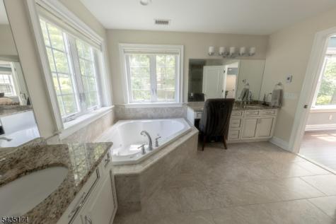 27 Burlington Road Berkeley Heights NJ 07974