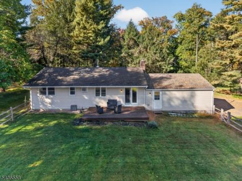 102 Sliker Road Lebanon NJ 08826