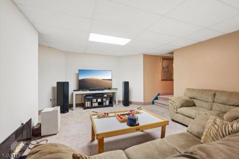 48 Ascot Drive Washington NJ 07853