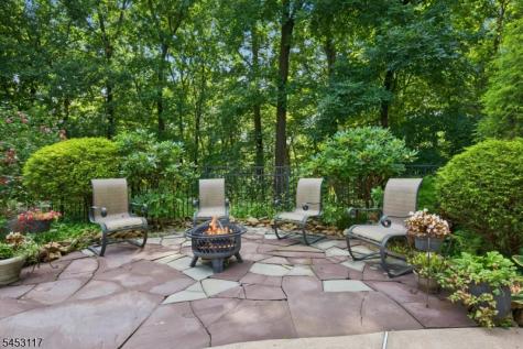 48 Ascot Drive Washington NJ 07853