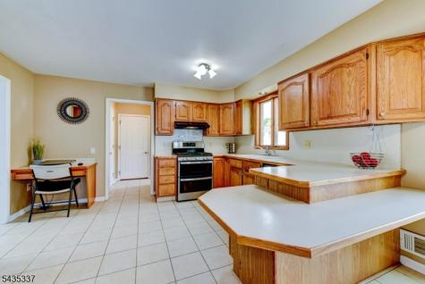808 Columbus Avenue Raritan NJ 08869