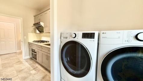 12 Daisy Court Montgomery NJ 08558