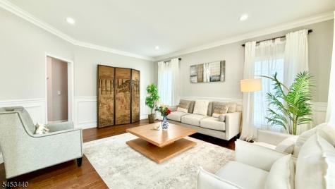 12 Daisy Court Montgomery NJ 08558