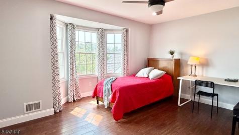12 Daisy Court Montgomery NJ 08558