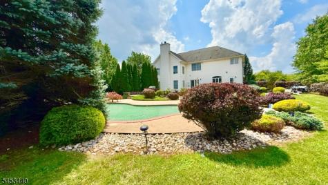 12 Daisy Court Montgomery NJ 08558