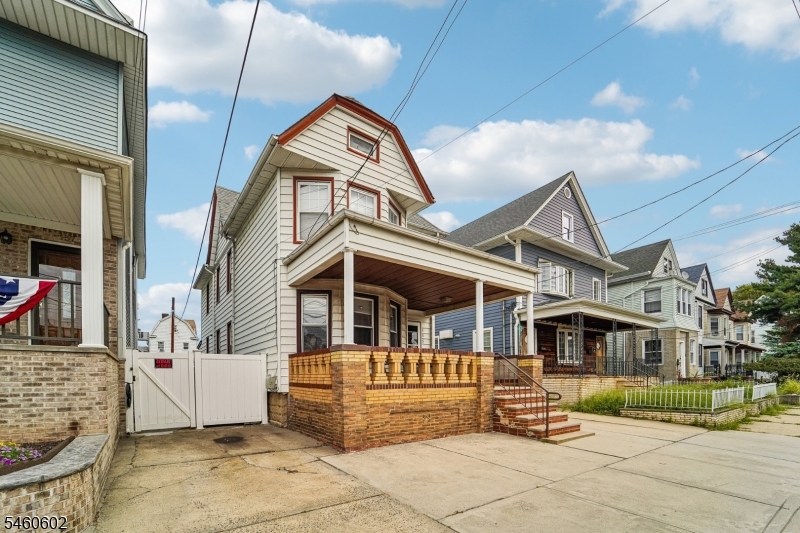 155 W 3rd Street Bayonne NJ 07002