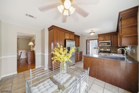 4 Gristmill Road Hanover NJ 07927