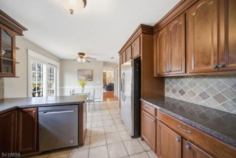 4 Gristmill Road Hanover NJ 07927