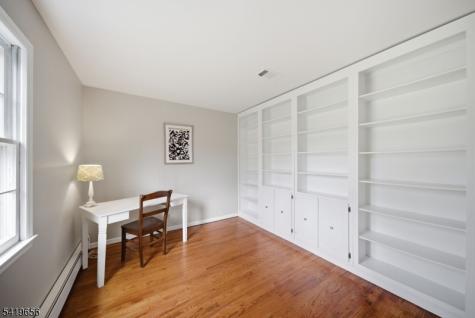 4 Gristmill Road Hanover NJ 07927