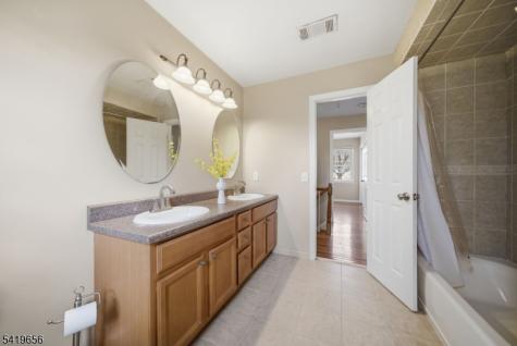 4 Gristmill Road Hanover NJ 07927