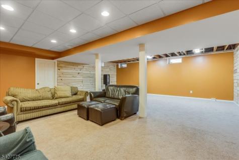 1 Hunters Lane Sparta NJ 07871