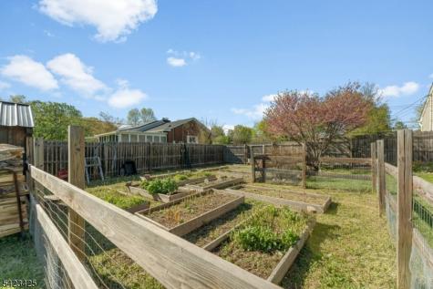 319 New Amwell Road Hillsborough NJ 08844