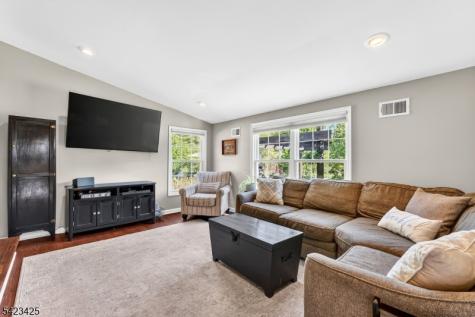 319 New Amwell Road Hillsborough NJ 08844