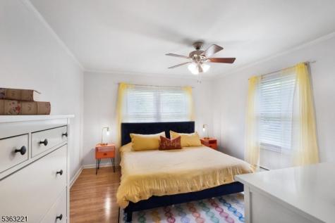 4 Grove Street Hampton NJ 07860