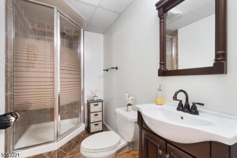 4 Grove Street Hampton NJ 07860