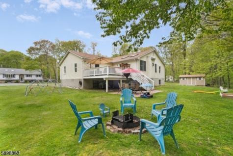4 Grove Street Hampton NJ 07860
