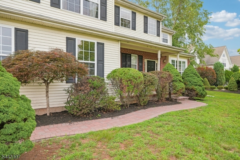9 Rue Cezanne Franklin NJ 08873