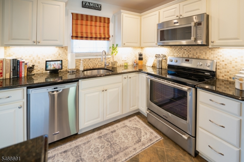 144 Pickford Avenue Phillipsburg NJ 08865