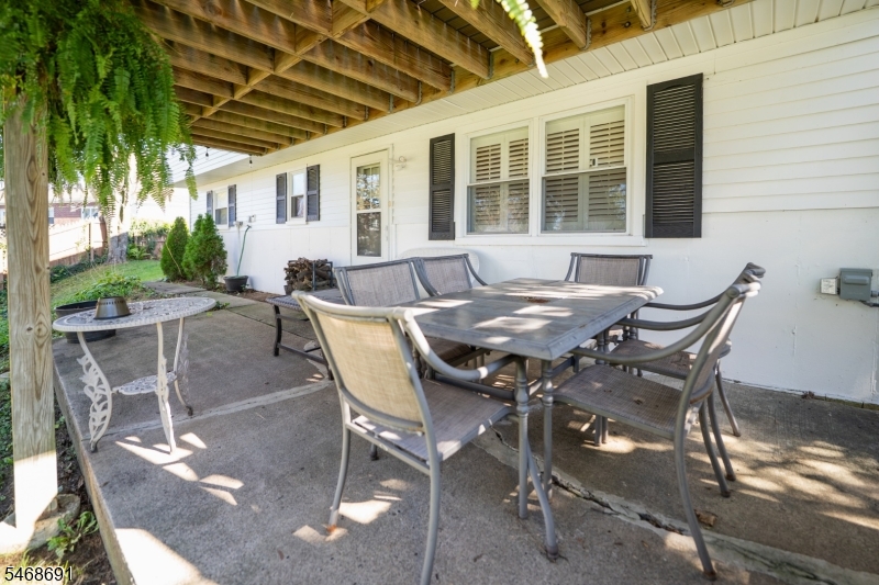 144 Pickford Avenue Phillipsburg NJ 08865