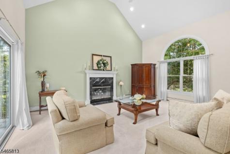 43 Stonehedge Drive Hardyston NJ 07460