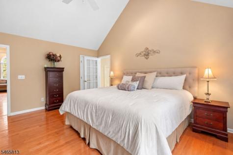 43 Stonehedge Drive Hardyston NJ 07460