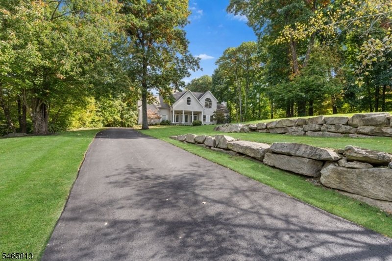43 Stonehedge Drive Hardyston NJ 07460