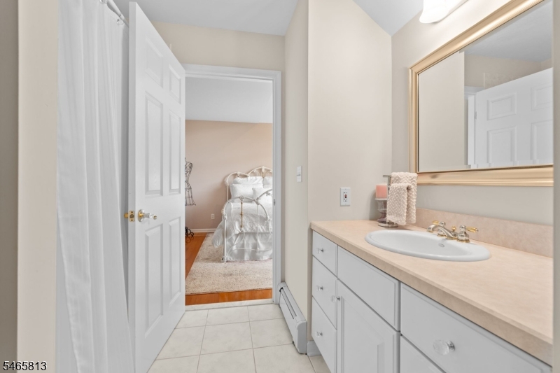 43 Stonehedge Drive Hardyston NJ 07460