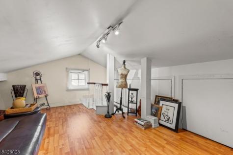 863 Pleasant Valley Way West Orange NJ 07052
