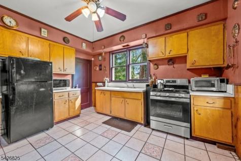 863 Pleasant Valley Way West Orange NJ 07052