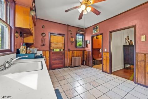 863 Pleasant Valley Way West Orange NJ 07052
