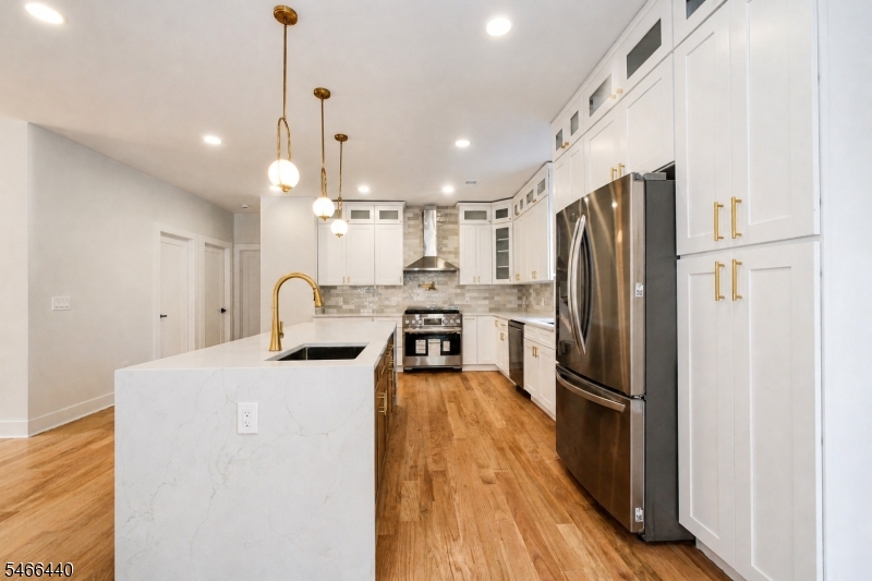 188 Hillside Avenue Springfield NJ 07081