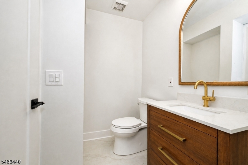 188 Hillside Avenue Springfield NJ 07081