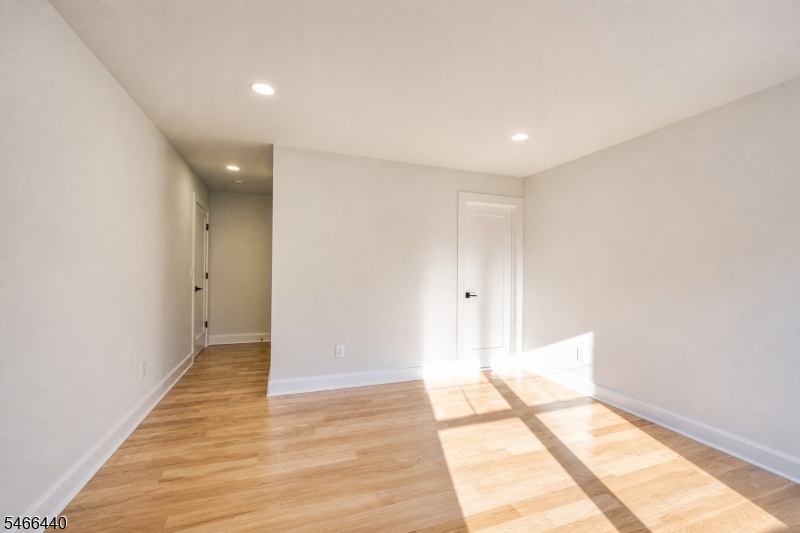 188 Hillside Avenue Springfield NJ 07081