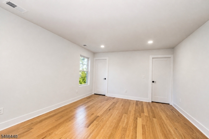 188 Hillside Avenue Springfield NJ 07081