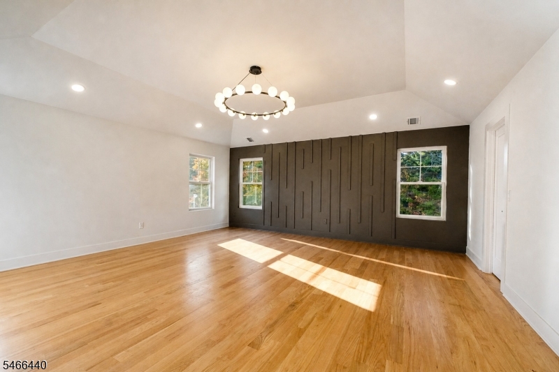 188 Hillside Avenue Springfield NJ 07081