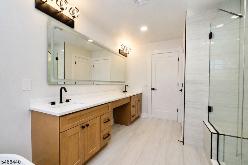 188 Hillside Avenue Springfield NJ 07081