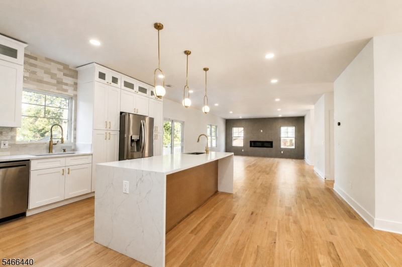 188 Hillside Avenue Springfield NJ 07081