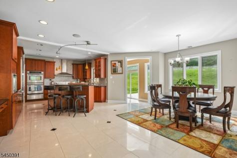 537 Mount Kemble Avenue Harding NJ 07960