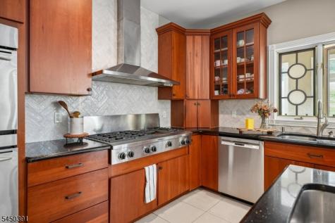 537 Mount Kemble Avenue Harding NJ 07960
