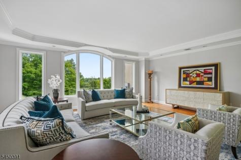 537 Mount Kemble Avenue Harding NJ 07960