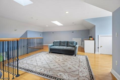 537 Mount Kemble Avenue Harding NJ 07960
