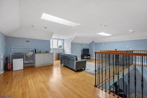 537 Mount Kemble Avenue Harding NJ 07960