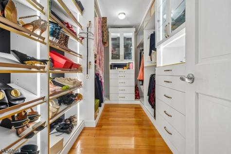 537 Mount Kemble Avenue Harding NJ 07960