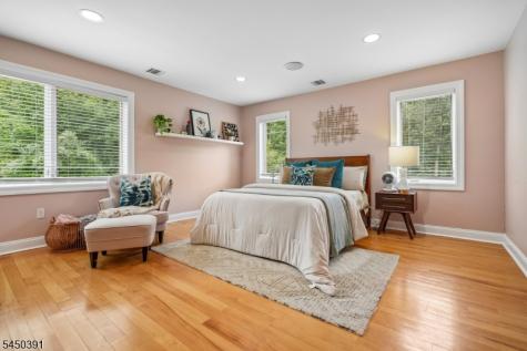 537 Mount Kemble Avenue Harding NJ 07960